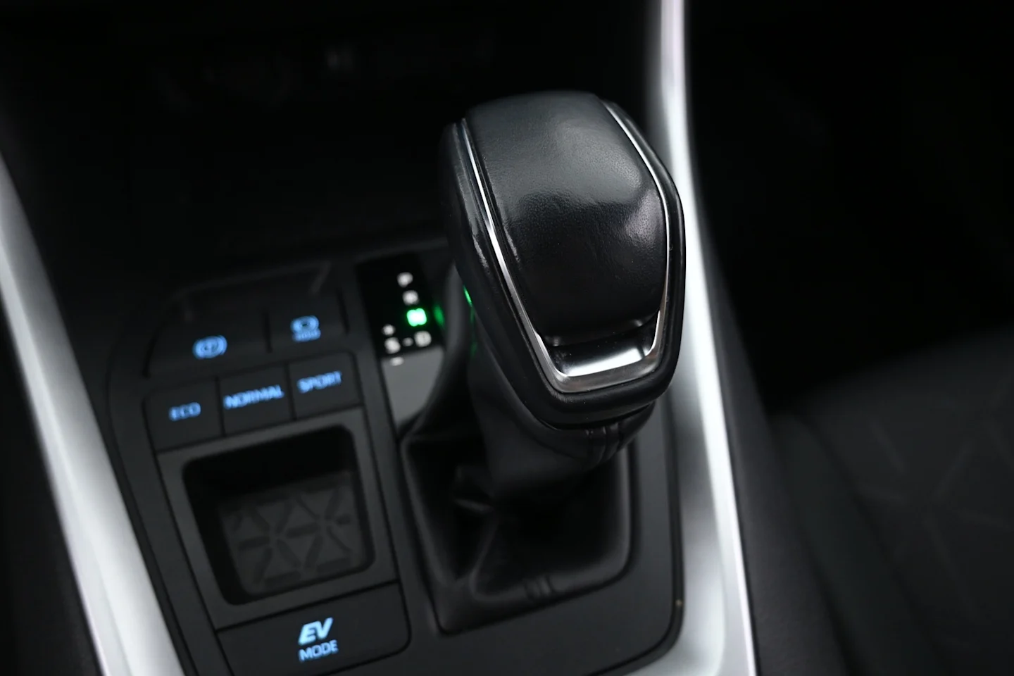 Car Image - 1FKdDGTMS8N8NKpUclh4Hb