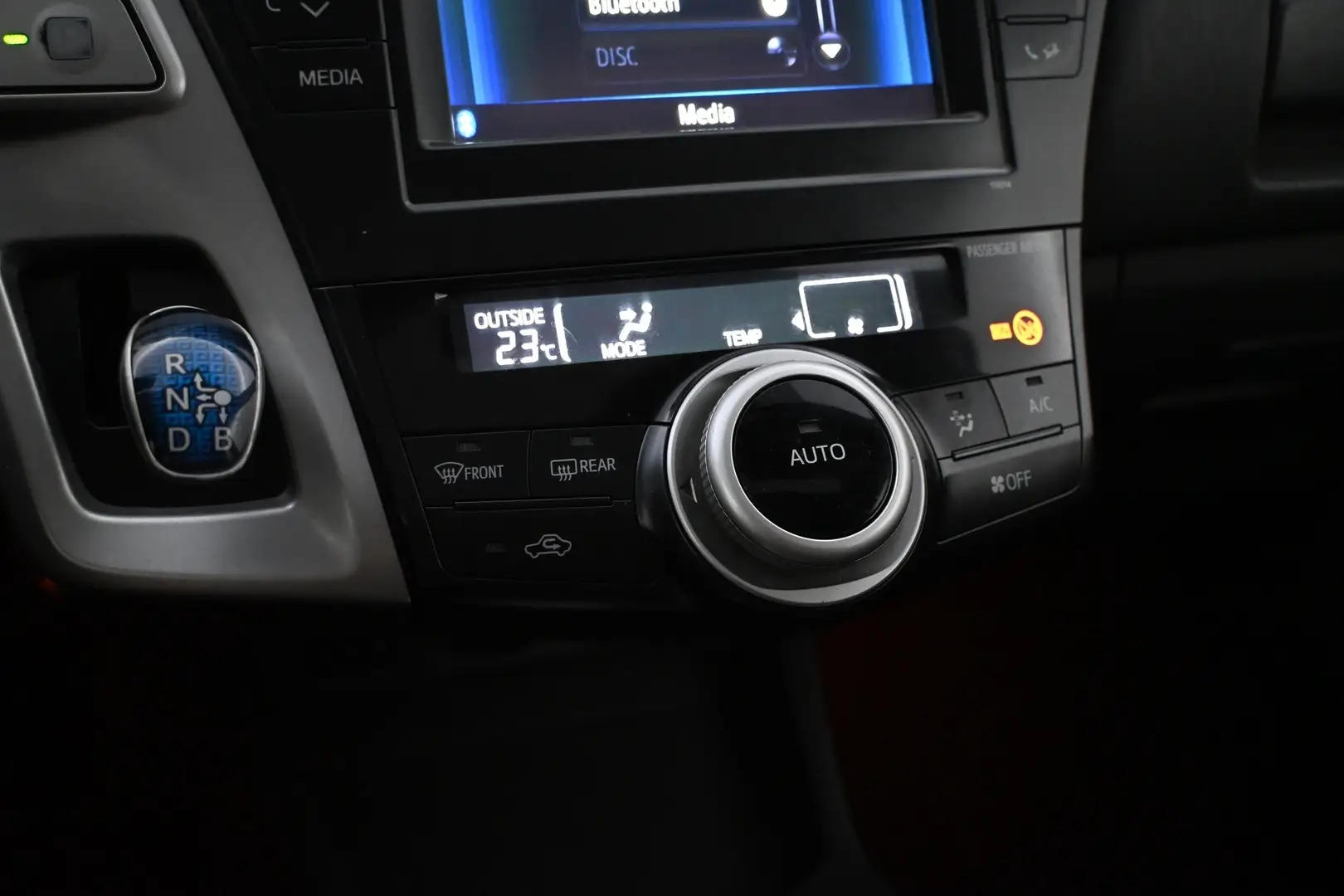 Car Image - 4SL38PnbUSf55xvwlkLkLm