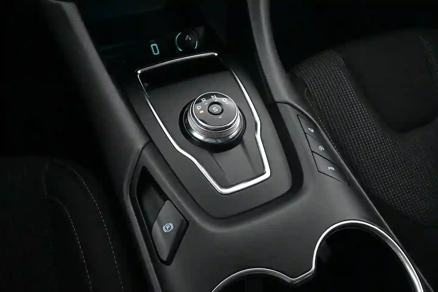 Car Image - vsaJnva9tDImxxAErayg4