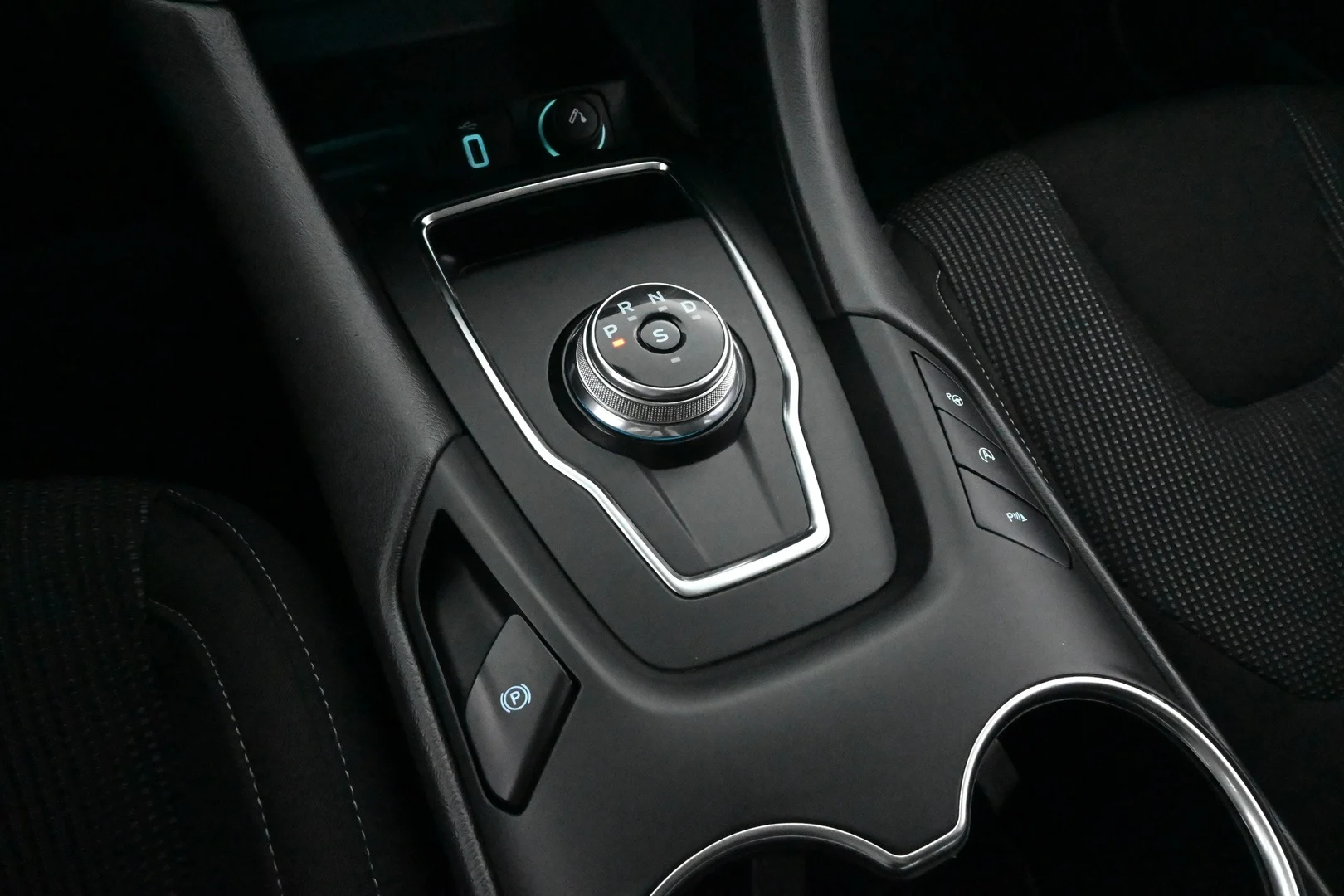 Car Image - vsaJnva9tDImxxAErayg4