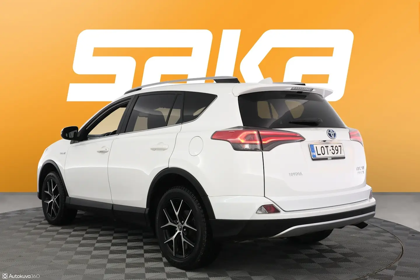 Car Image - 33u21X6WCk7S8zOY34Rl8C
