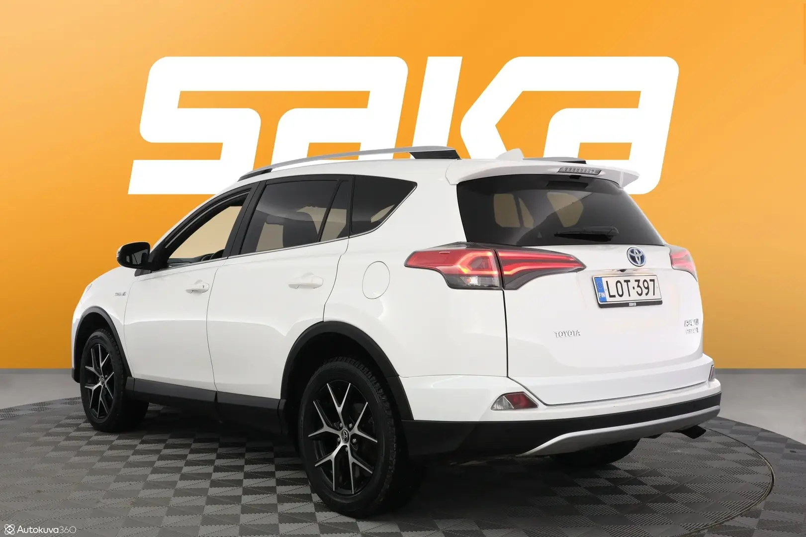 Car Image - 33u21X6WCk7S8zOY34Rl8C