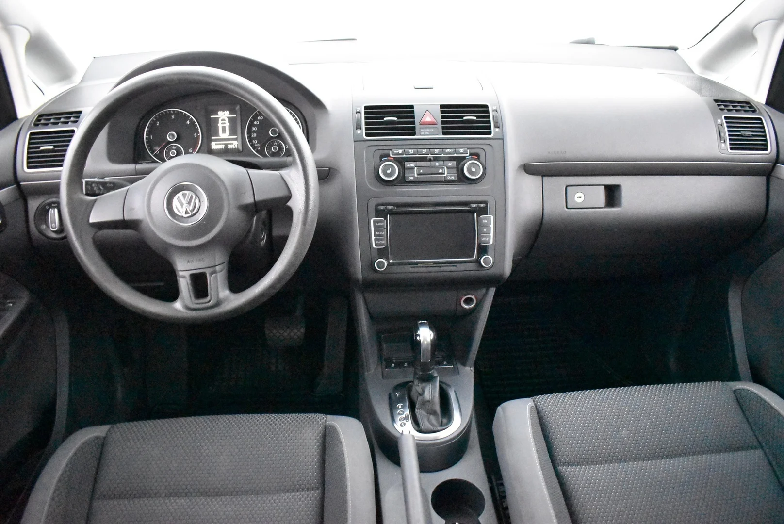 Car Image - 5i6gDJhcqlmjSmnoMWTG5v