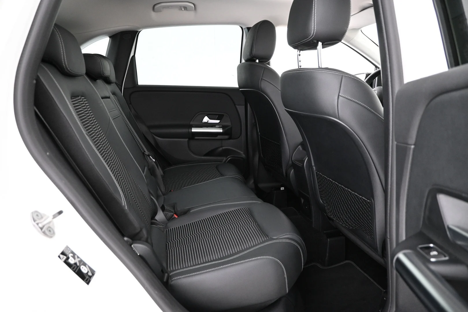 Car Image - 6mq4qFP1RsataBLCx0LzHX