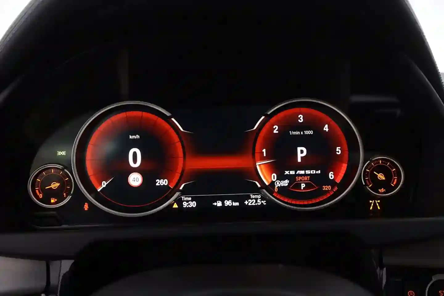Car Image - 6UZspv60ugRmlx3Phaac8Y