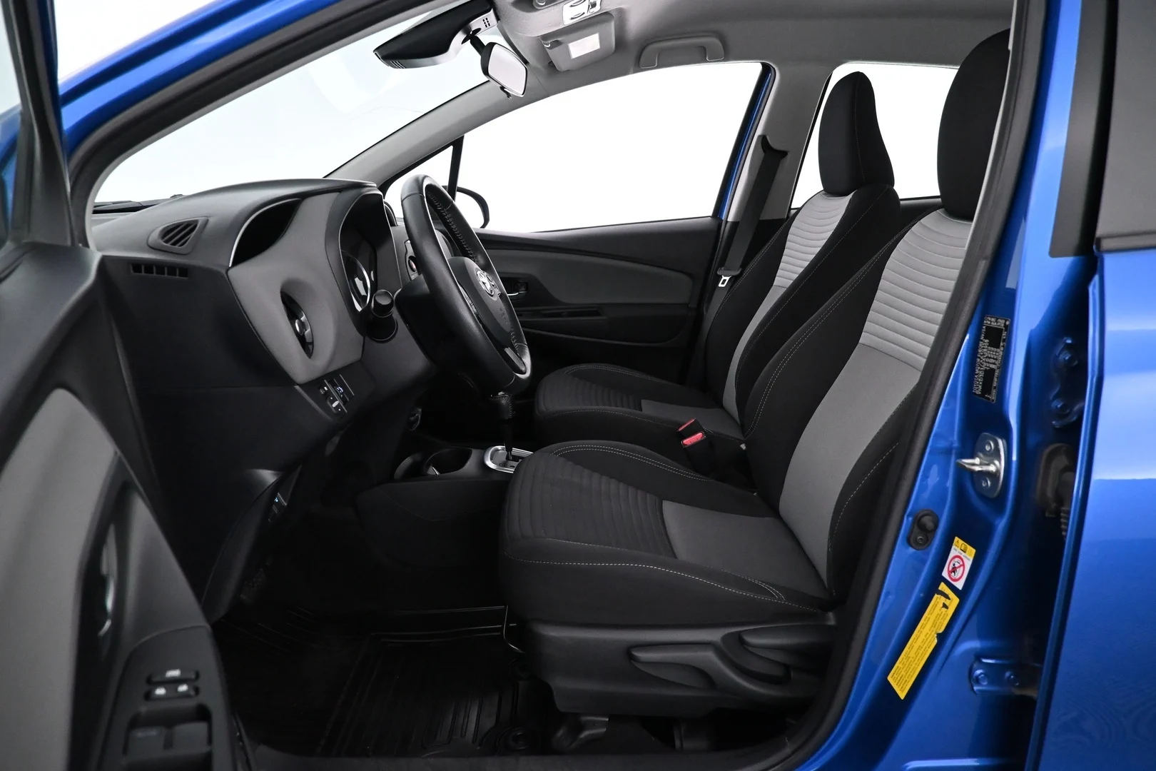 Car Image - zSbGdGcQYDdStUNDkWIz3