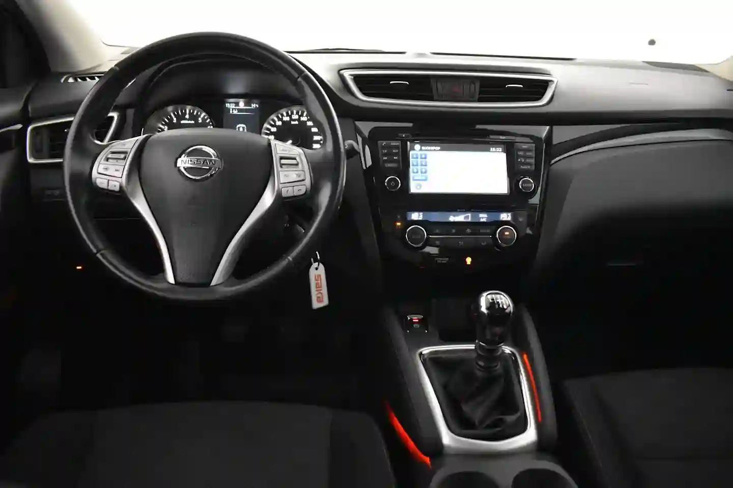 Car Image - 1hKwCaj7XqobHRn7uPAZNI