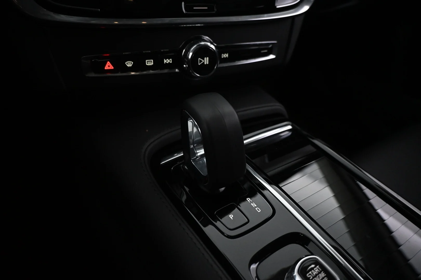 Car Image - 19woaeuM0PEneIt0Wjvo3B