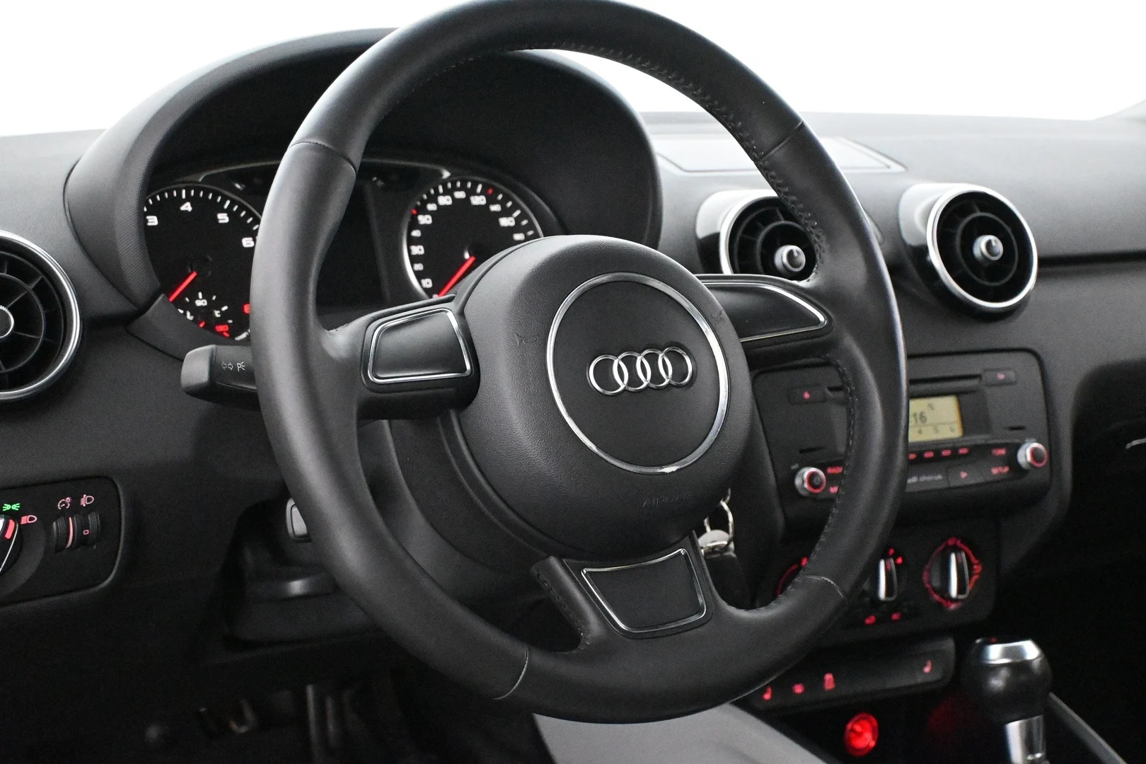 Car Image - 4yn5PwMPGp3kB5ROyO6o1c