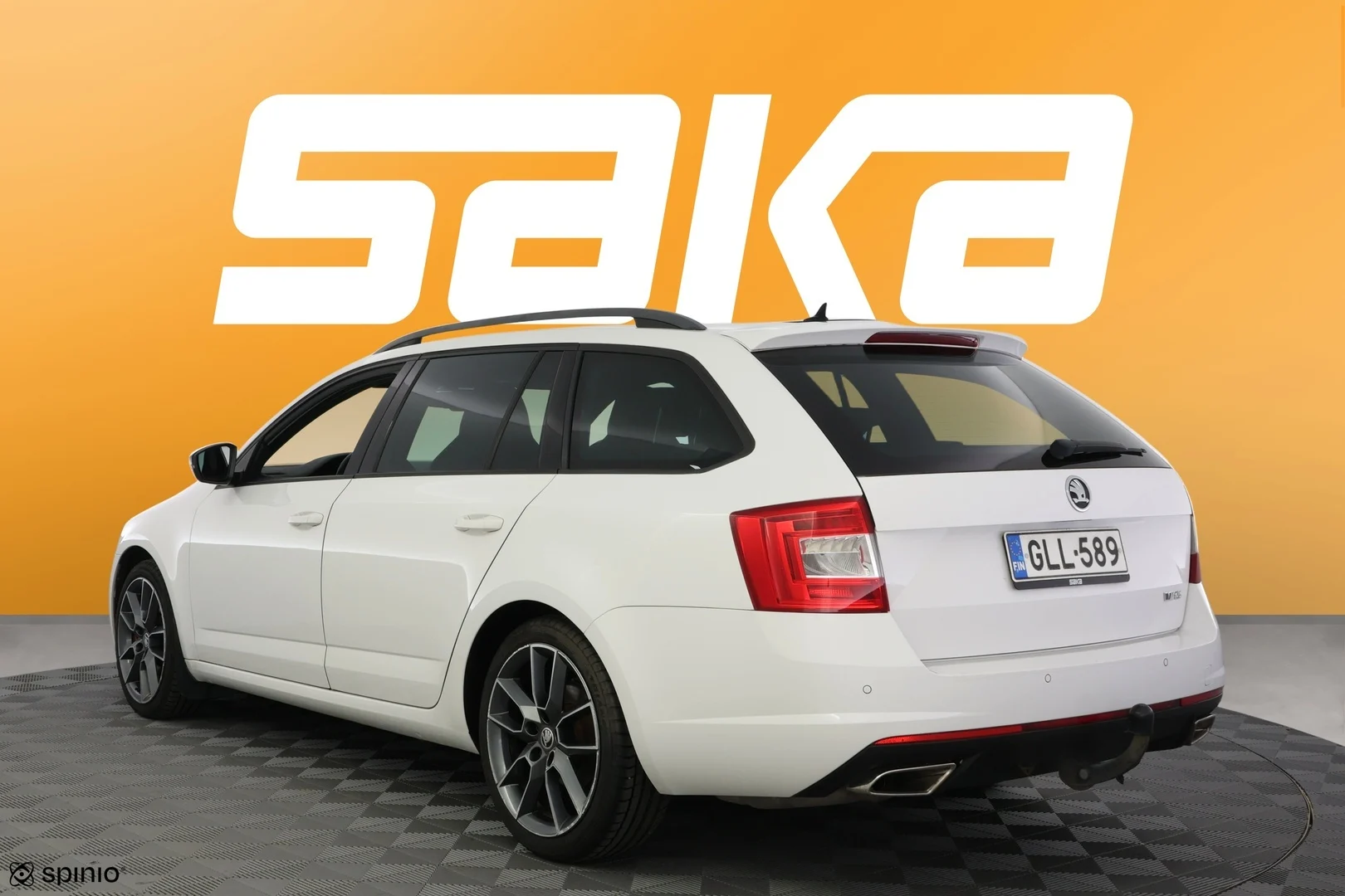 Car Image - A19UcqlAcV44igIqJ5sZL