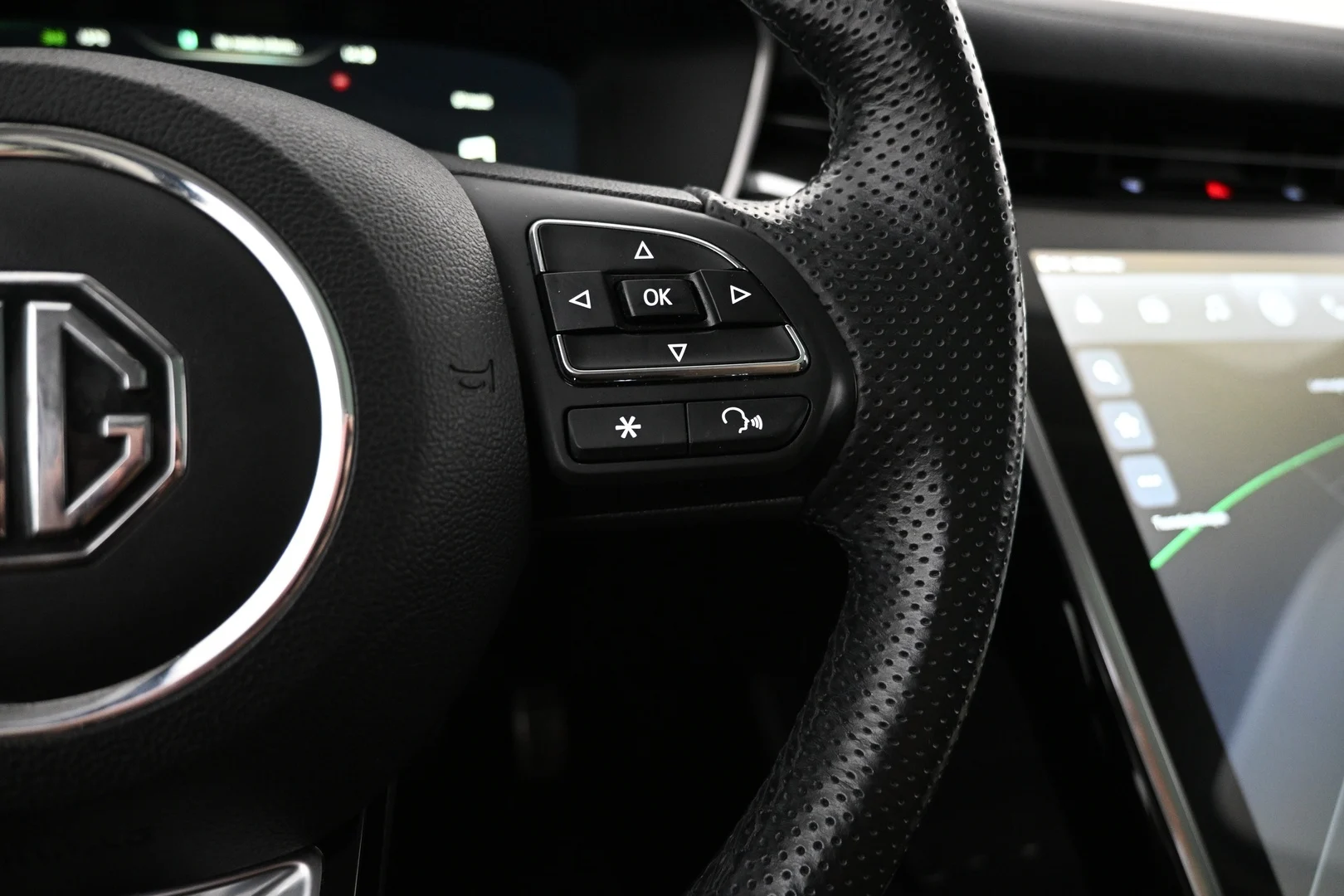 Car Image - pl5xCItXD4MQom7XWJuYC