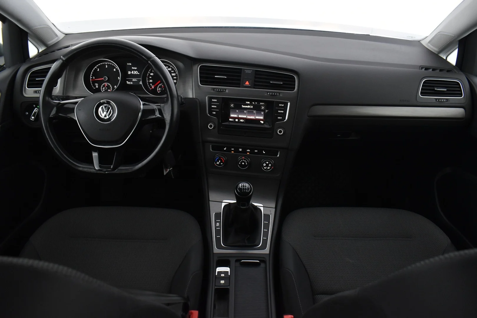 Car Image - 4ZxUJXWcaberfNYfIVtN32