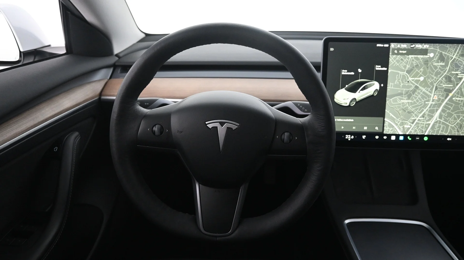 Car Image - 17iFfma0fzE860T9CVjdm0