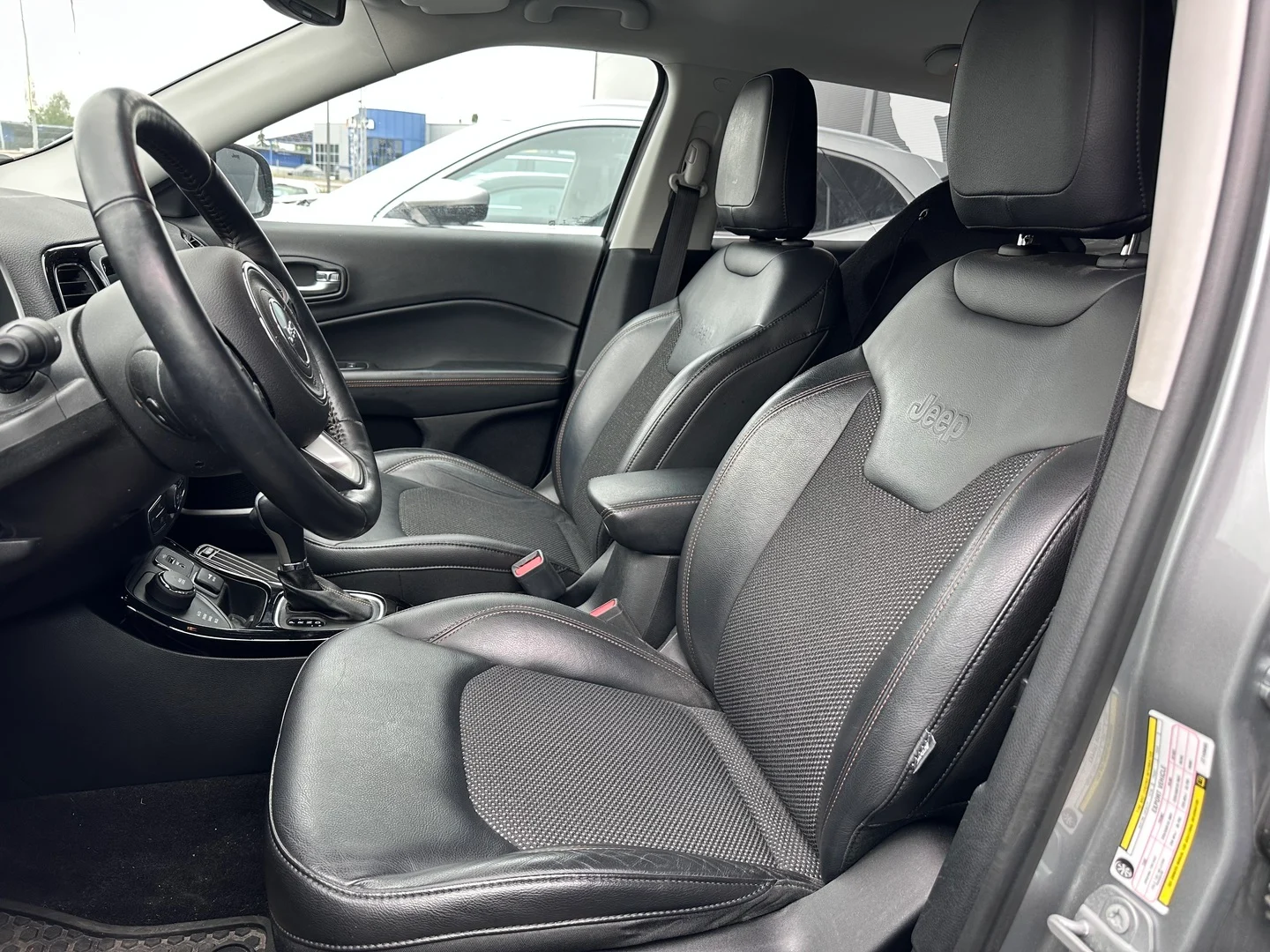 Car Image - 7kS6aF3LT4RlimUHk90vuY