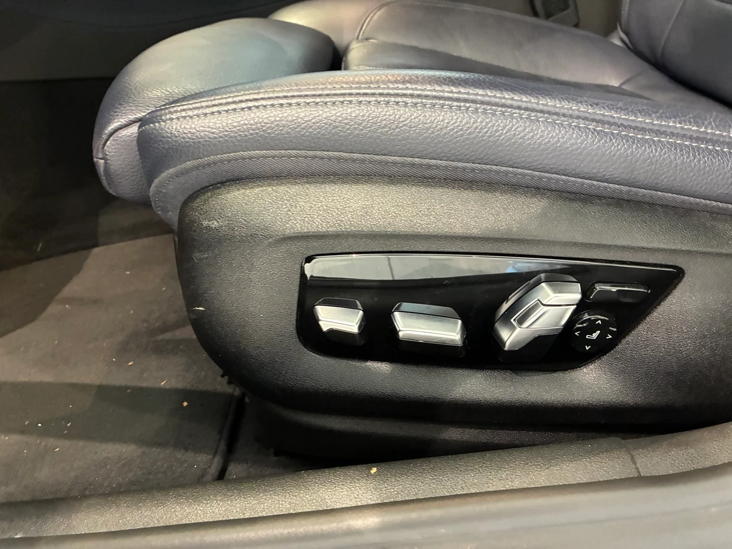Car Image - 2Gy0BNzF2Q8fF5wXAyItWg