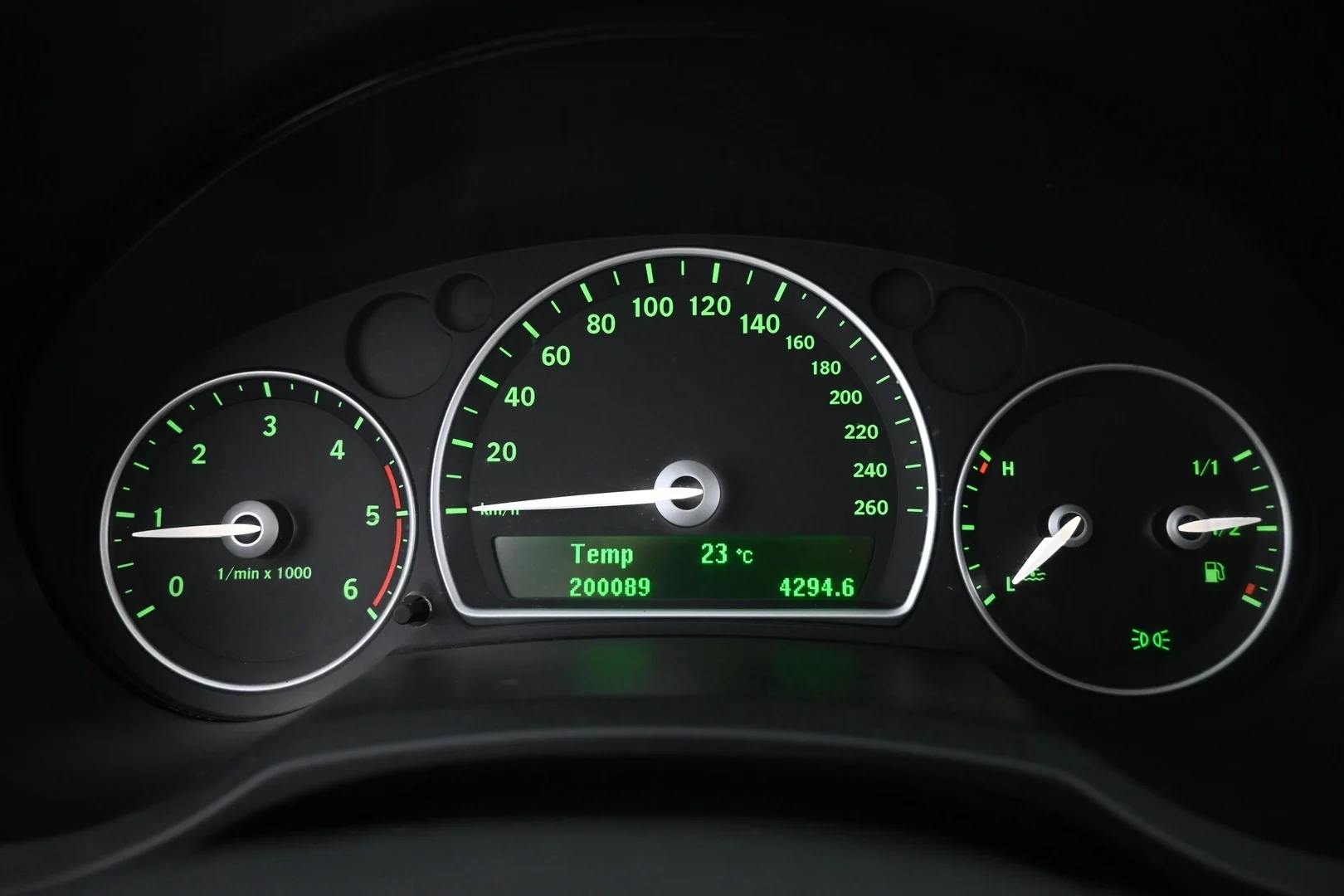 Car Image - 12YrewZshbvaVWq8PrOvyt
