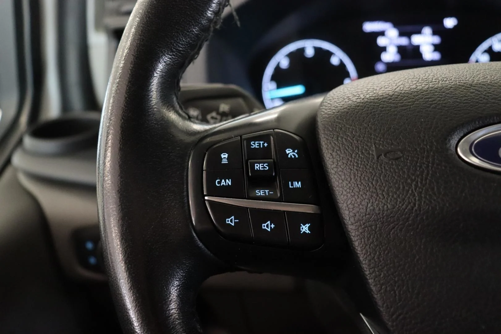 Car Image - 4JOoXe4PN1LZzxpXZHTBU0