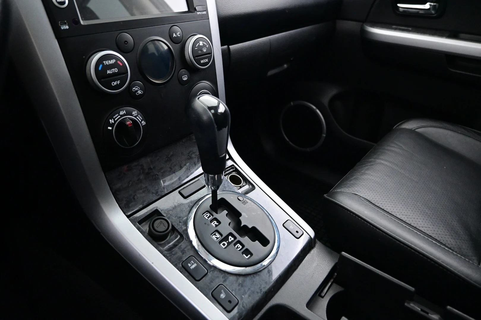 Car Image - 4Z59YB4JarUMAp5awKvLPB