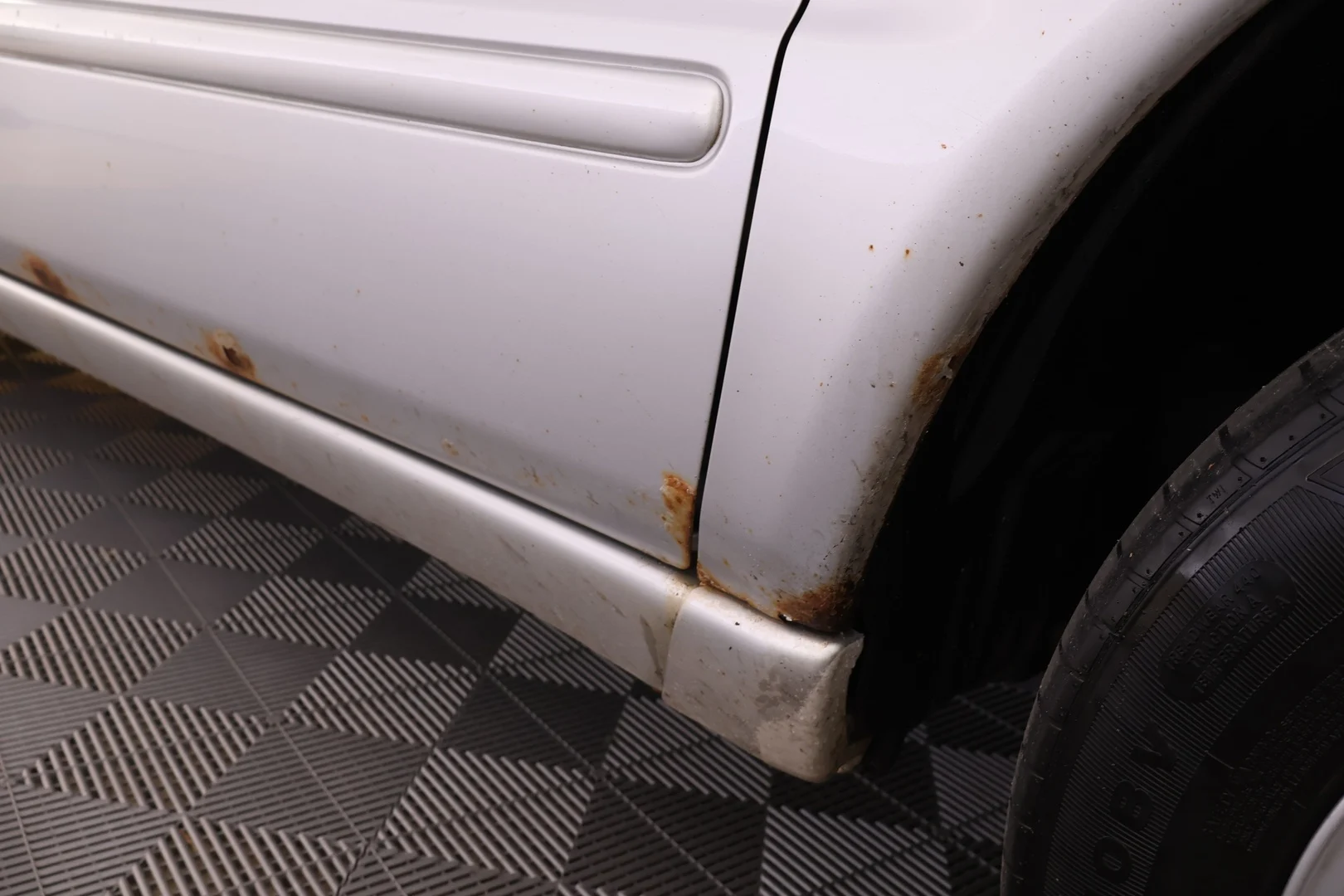 Car Image - 2qwSg4I0SisPDSY3LNTO57