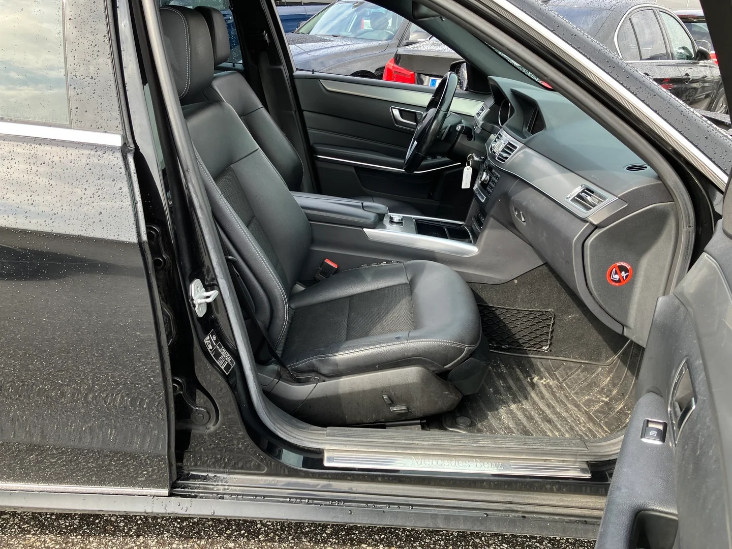 Car Image - 5BHqB6dDS036WLzjqUdwSC