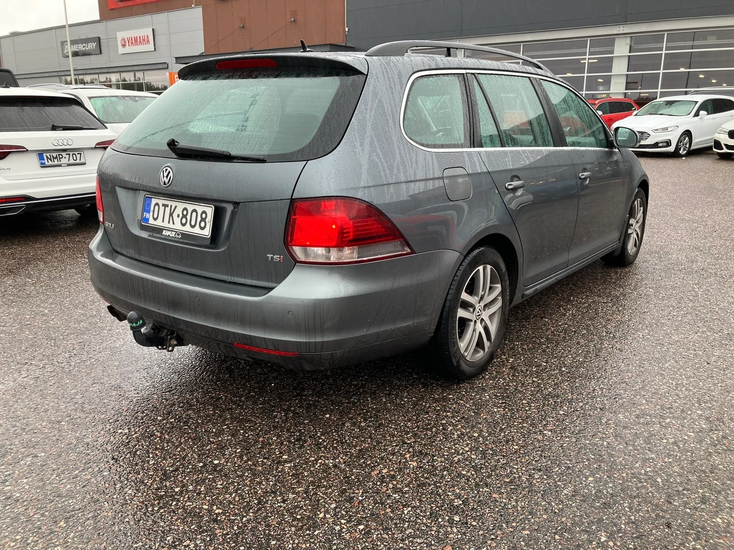 Car Image - 3UyyvnnZOIEVElzLT1omnd