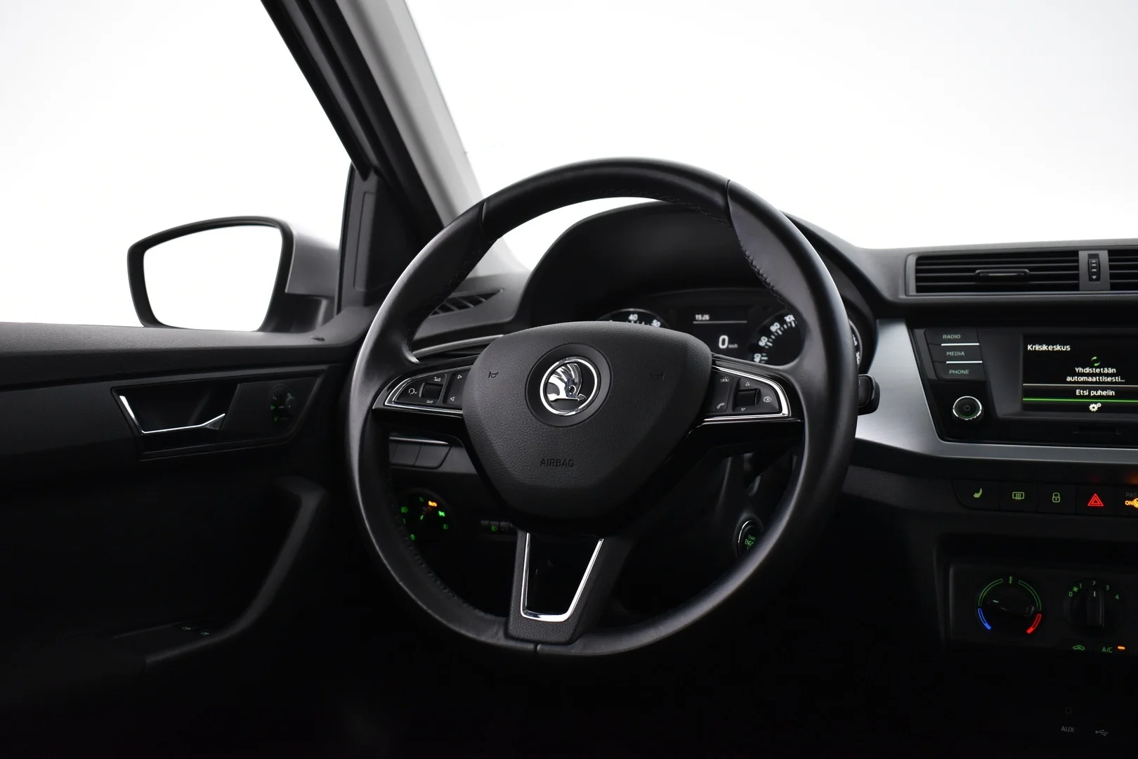 Car Image - fLKBBgZmwiltSbI2Ys4ig