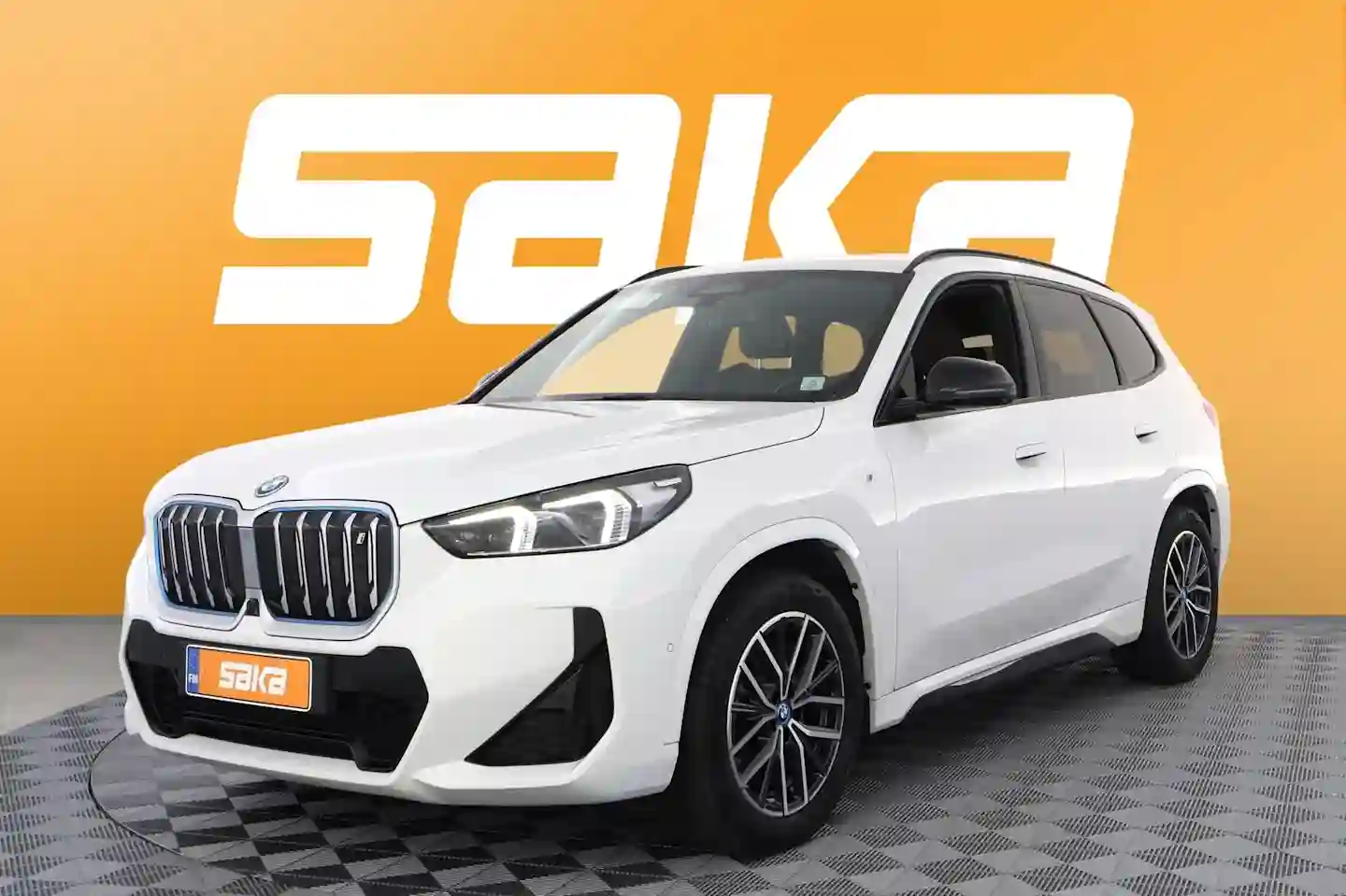 Car Image - 12JlXNuBvzFuqh9KMbnke6
