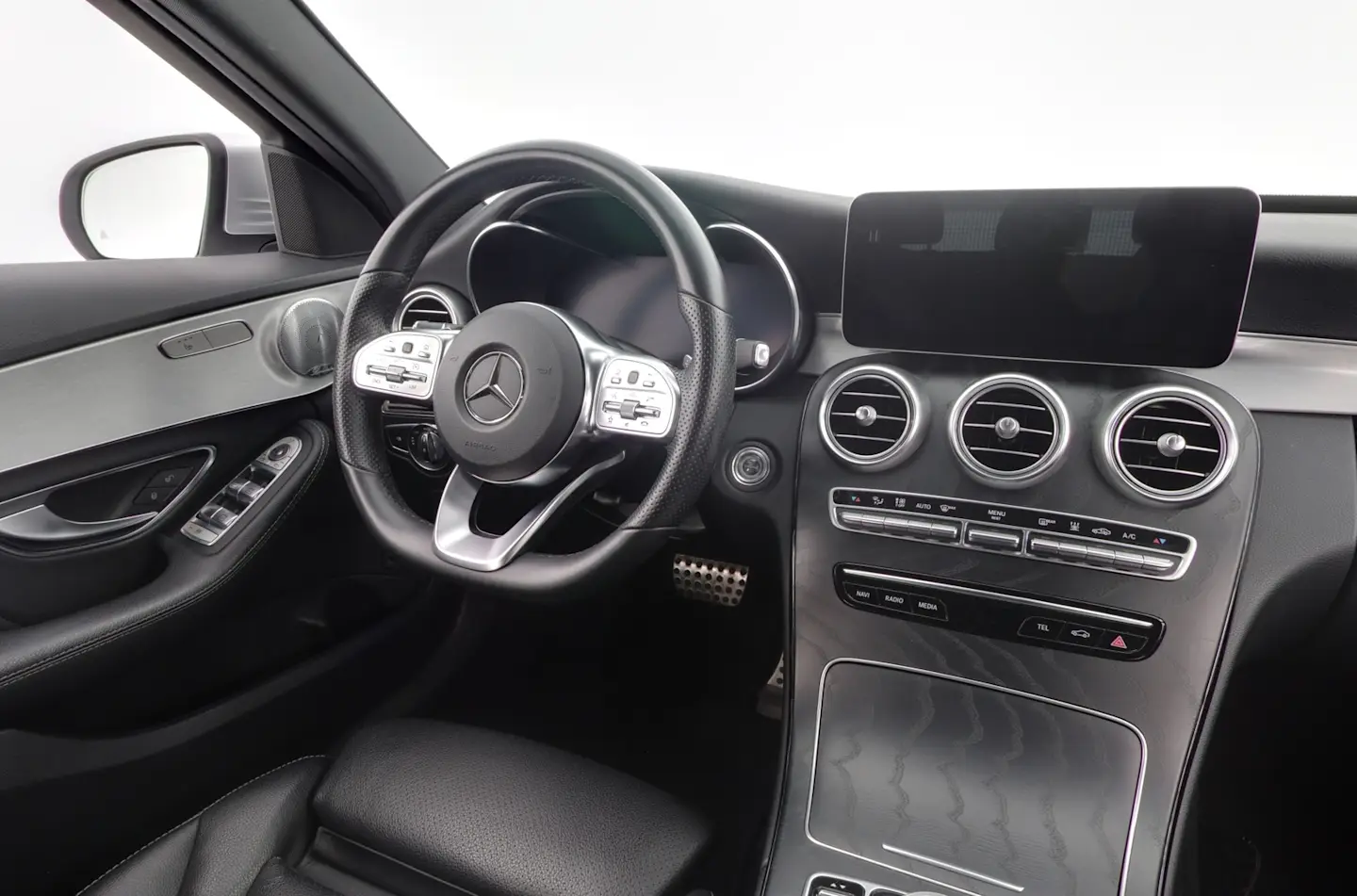 Car Image - 3O7T4uXrNH547L0pPZ9GOu