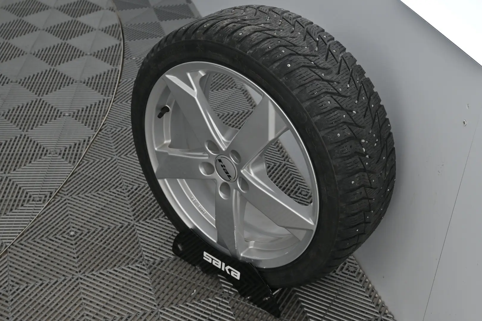 Car Image - 5K9mIfQ925ufVD0fpNlvmv