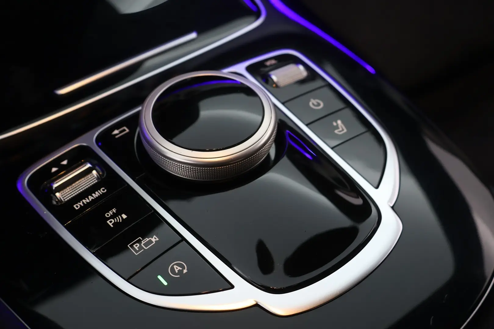 Car Image - 4tVp0VgP9OgwdiJmDYGnCe