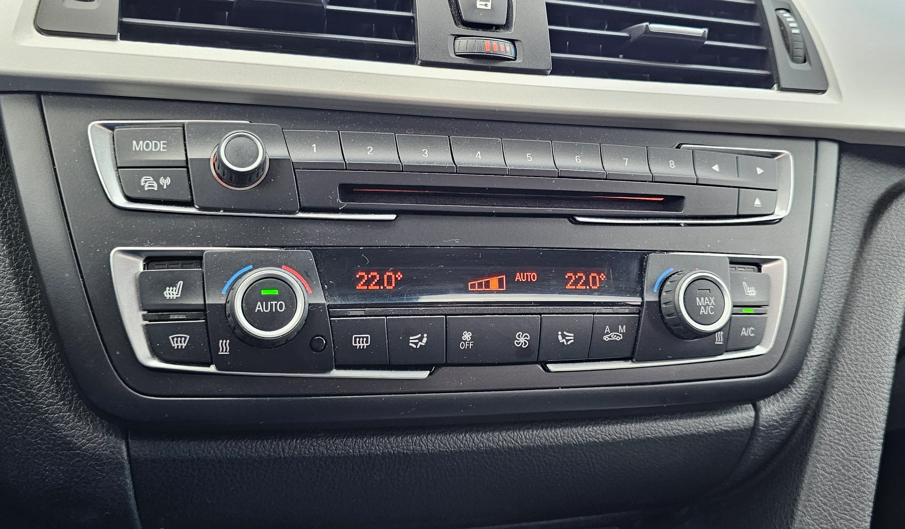 Car Image - 4j6ECgVbAhiM94uF4VesQ0