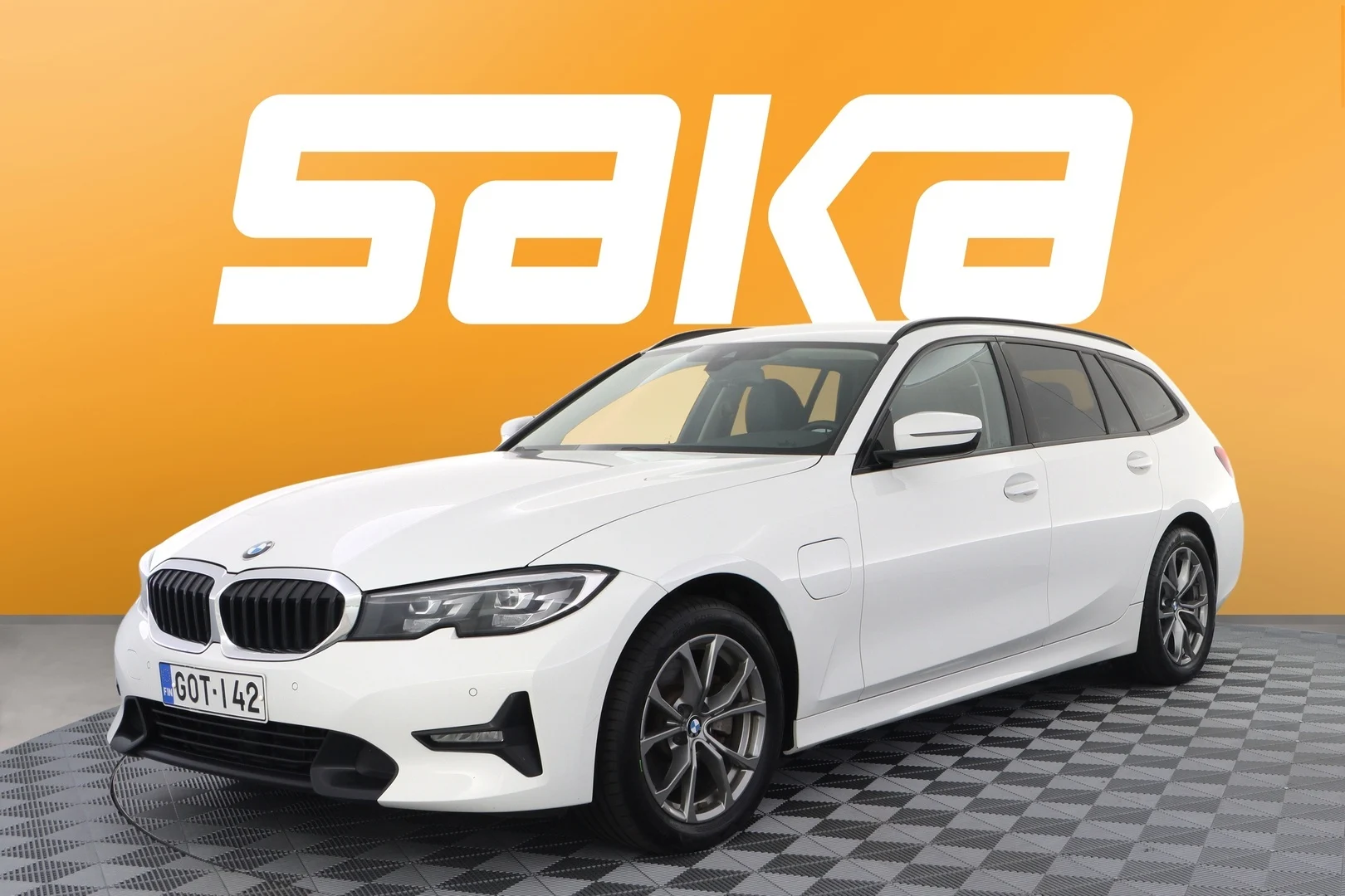 Car Image - Hjj1b91du9mJJWRv5XFeo