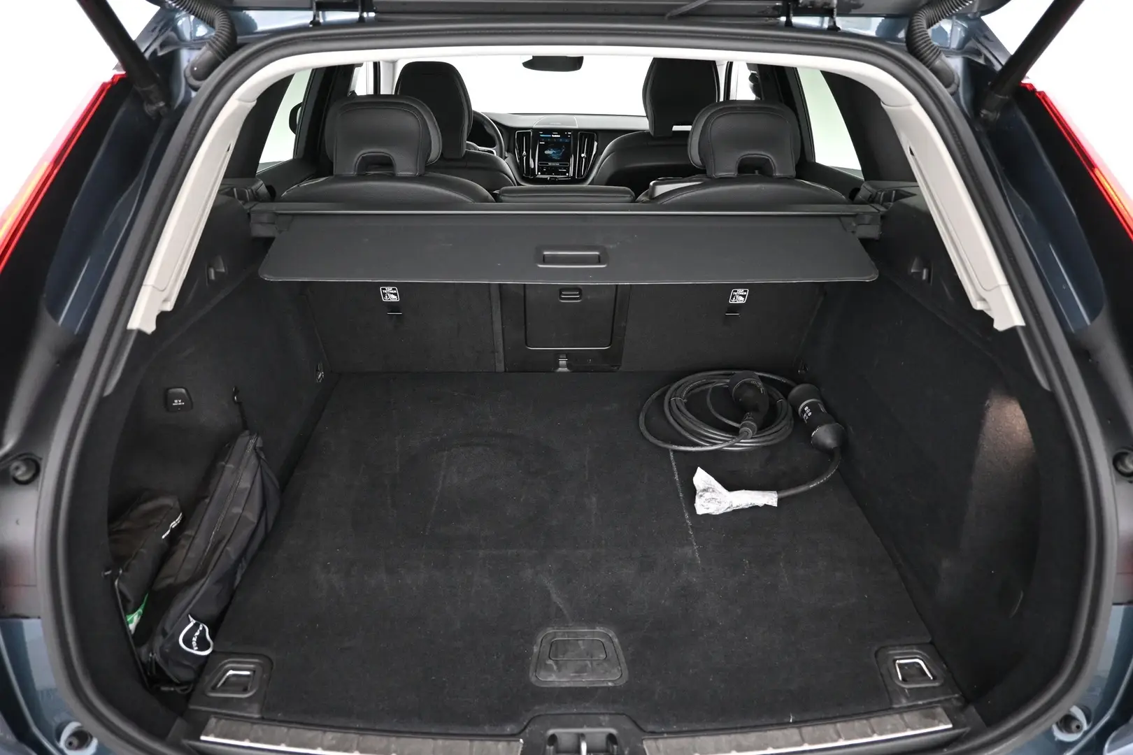 Car Image - 1pq3wzvfU8HfbT4Rzlhwbg