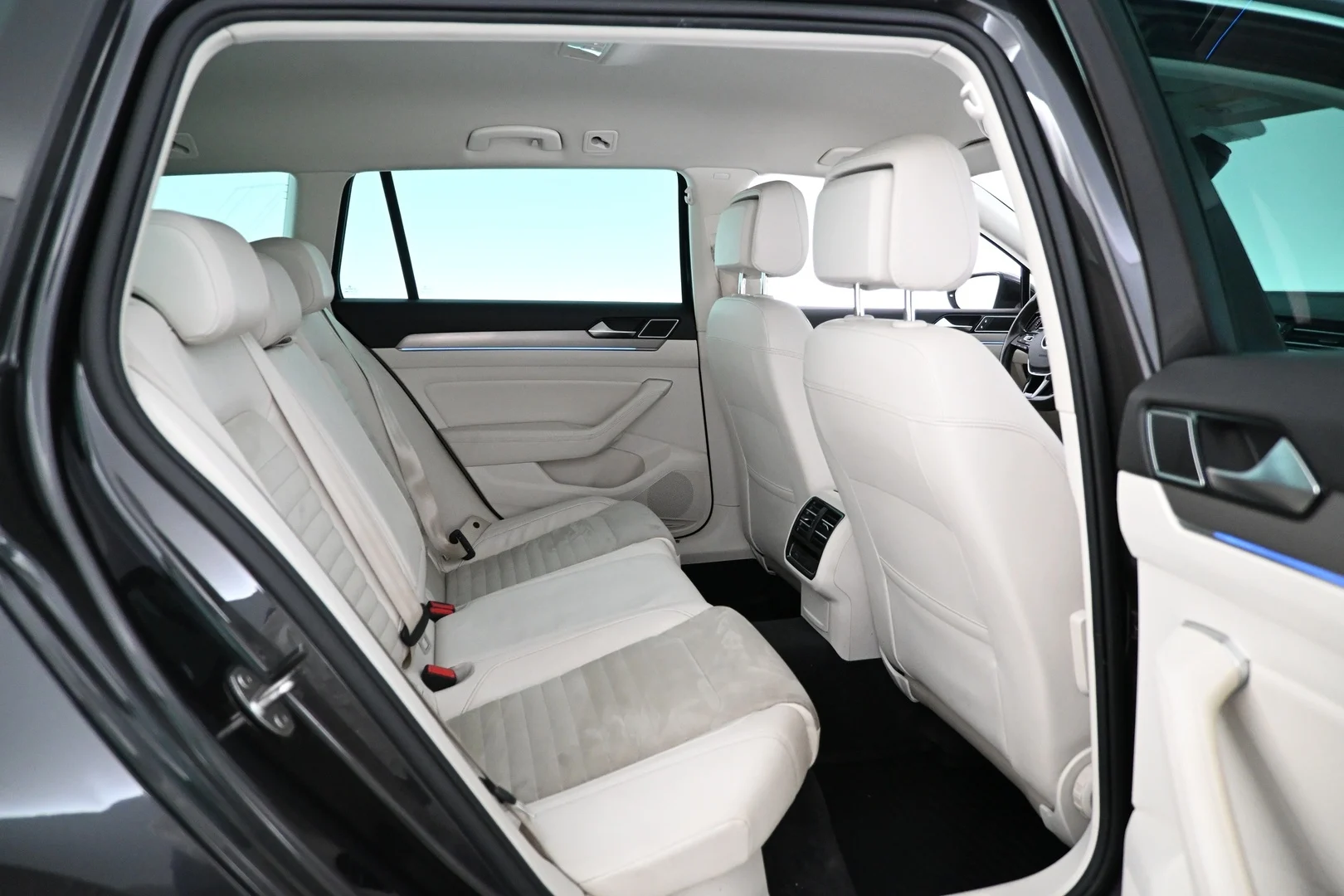 Car Image - 117sjubdHf6ri5myG4Fvy5