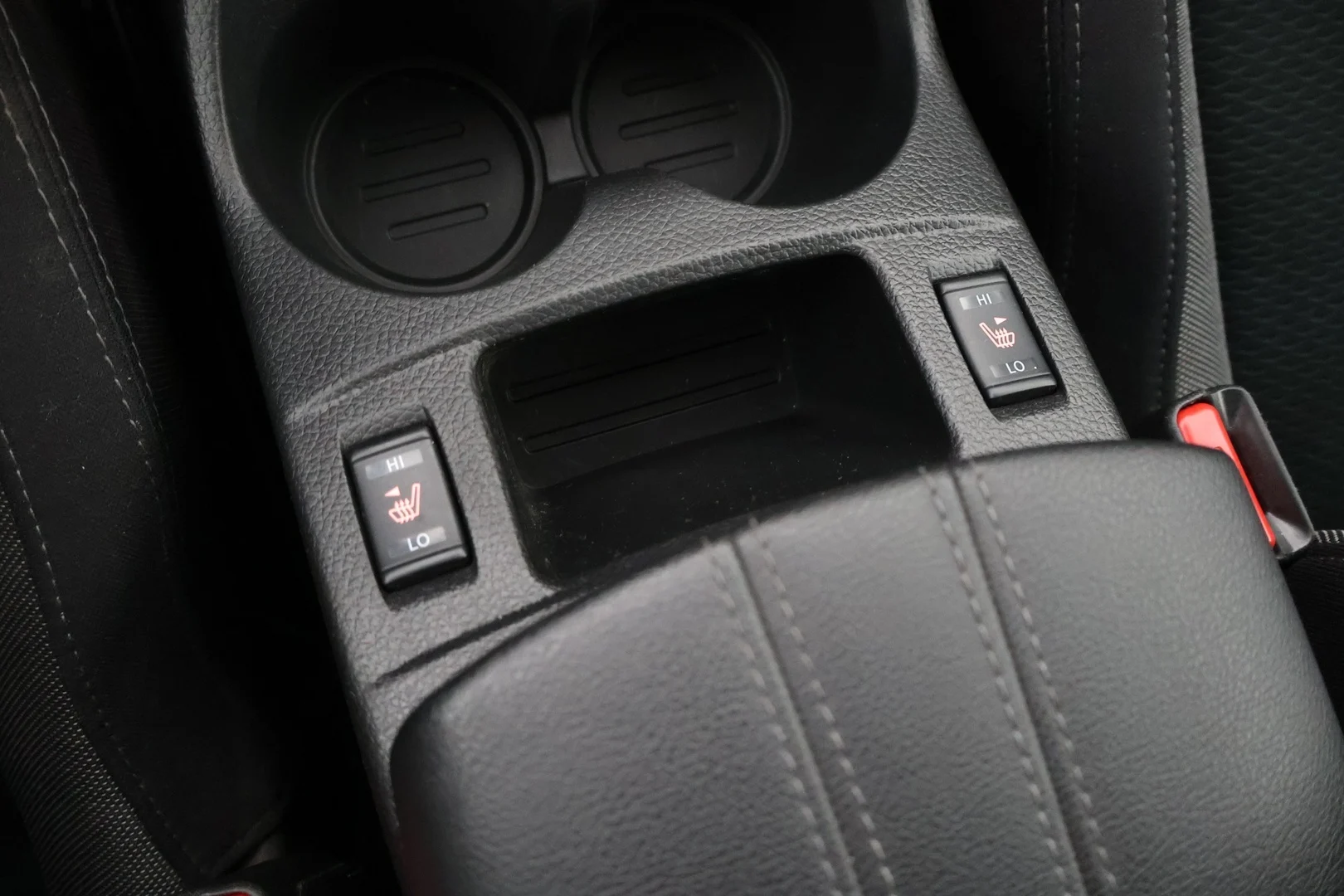 Car Image - 1pKFR9TcvWvGrY695XXTbs