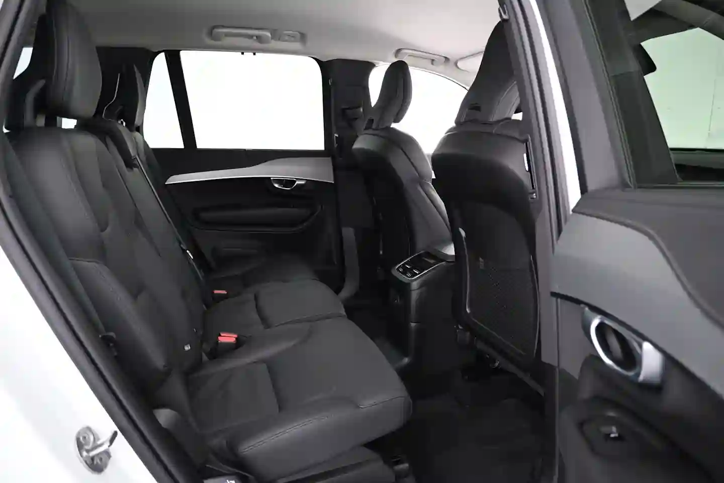 Car Image - 3yRjCiy5EDWb5wE8V5Y0uk
