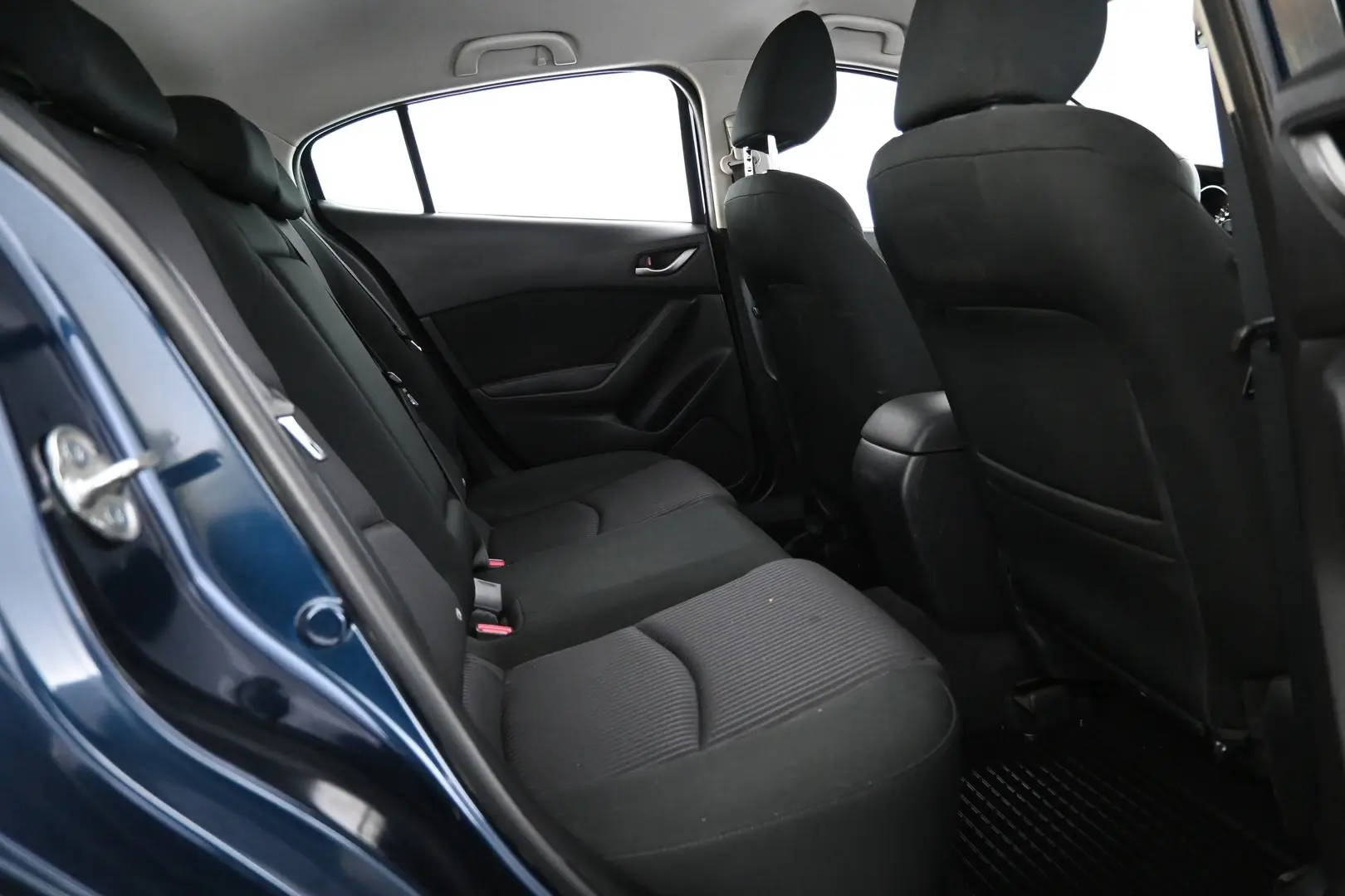 Car Image - 3XpqR2Bt6zTg4O96ONSkvH