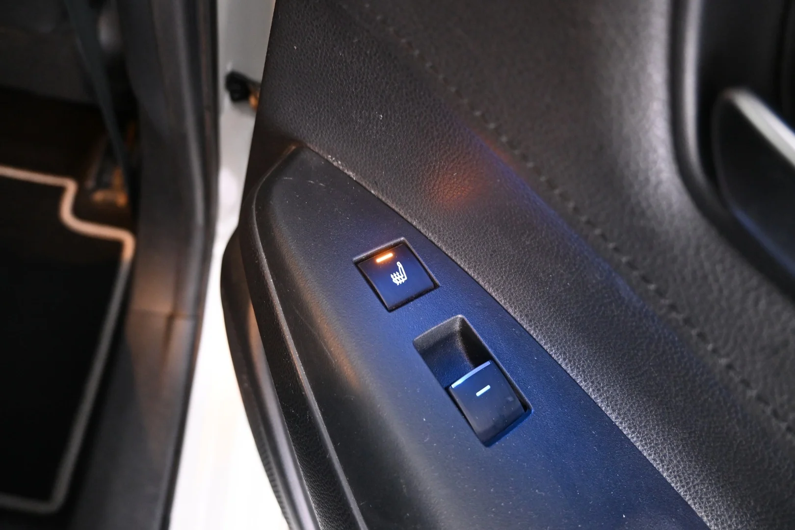 Car Image - 3oVkCmz8Noq72nYekZMZKJ