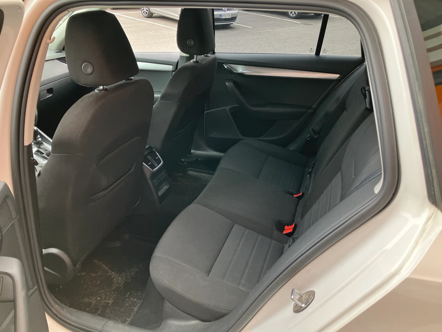 Car Image - 6uP9j8PVpmDpYNYIxBjsod