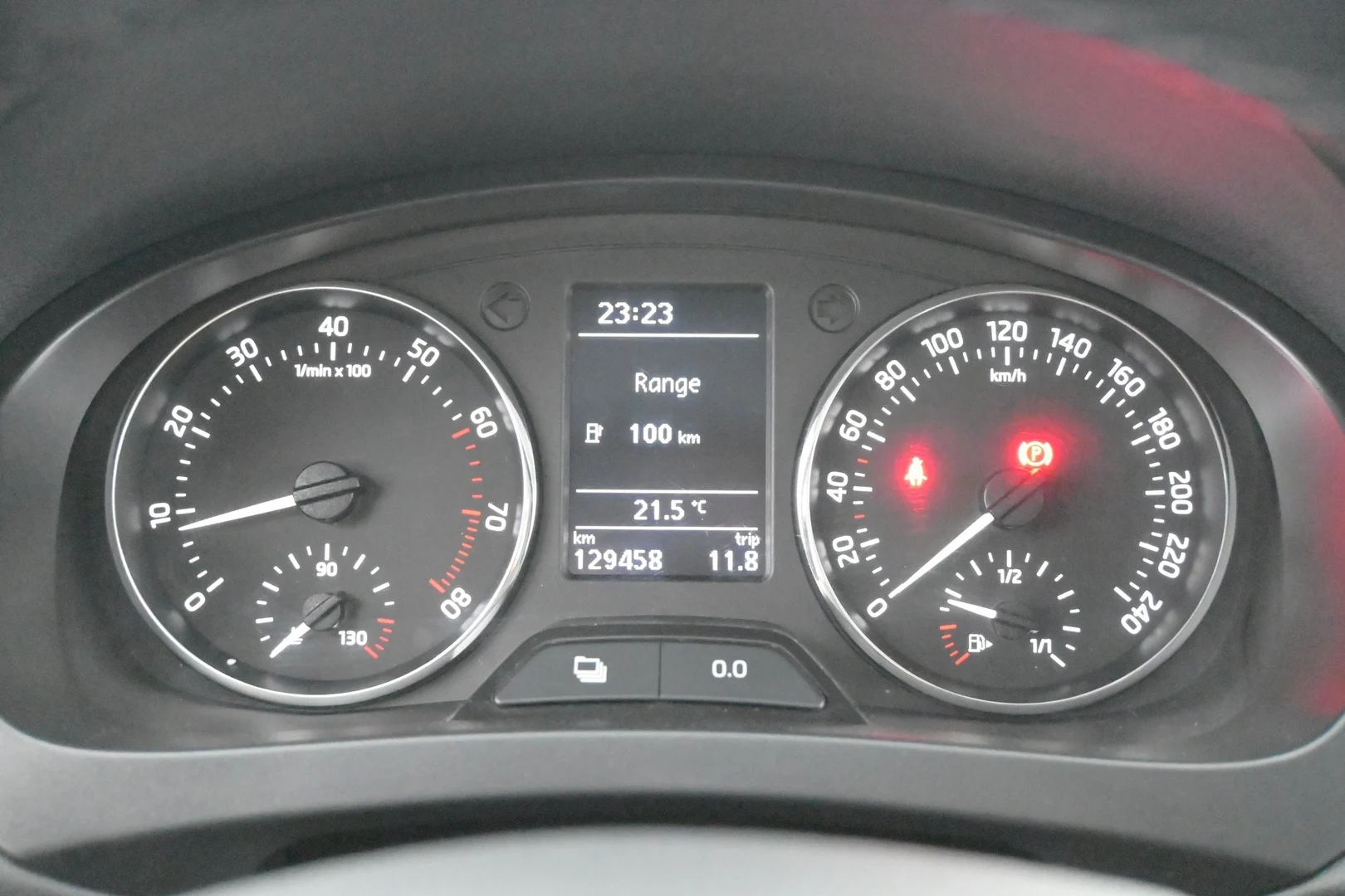 Car Image - 6LhUuIkGS9igl9SikBV3HS