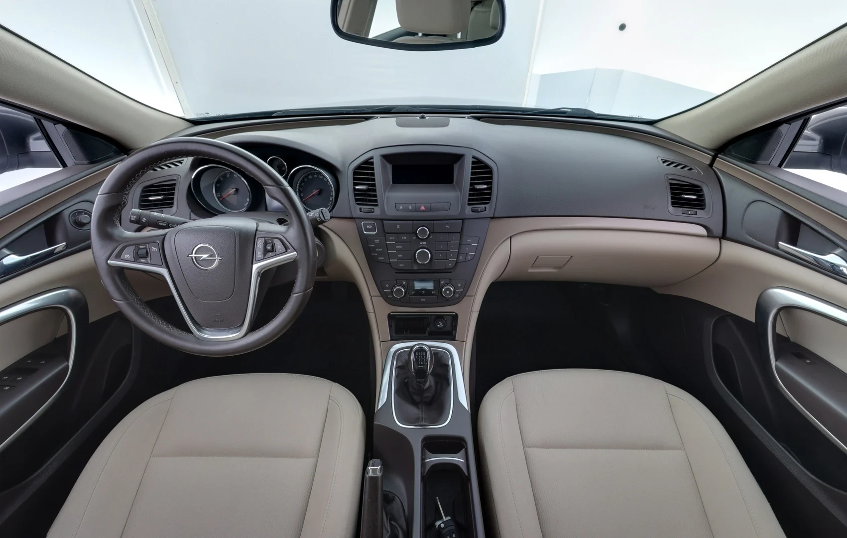 Car Image - 2IpuVD1ezPe0rUFaXTan5K