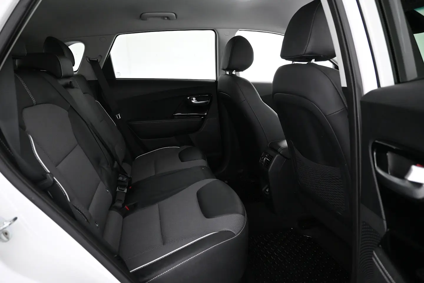 Car Image - 7DX74ZSvRXIo8tsaxgwY3p