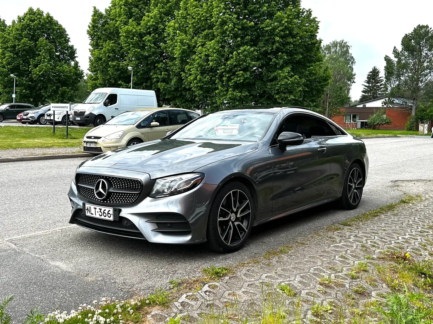 Car Image - 5xb3KgGUHj3ja8LA2WxL83