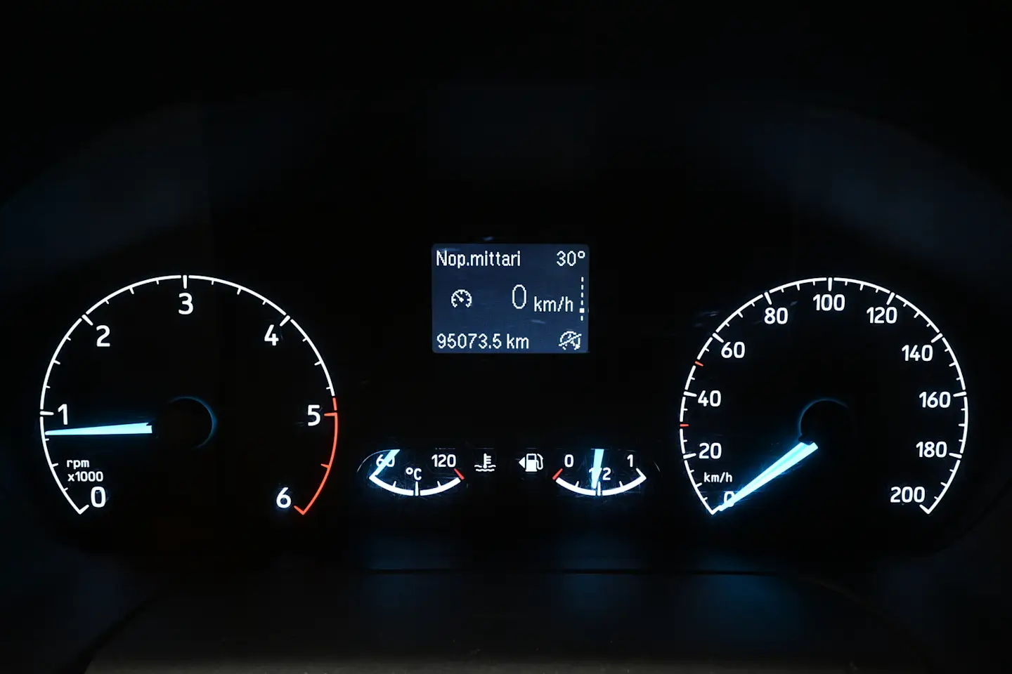 Car Image - 5MwT3QDM8uVDz46sdmDcDh