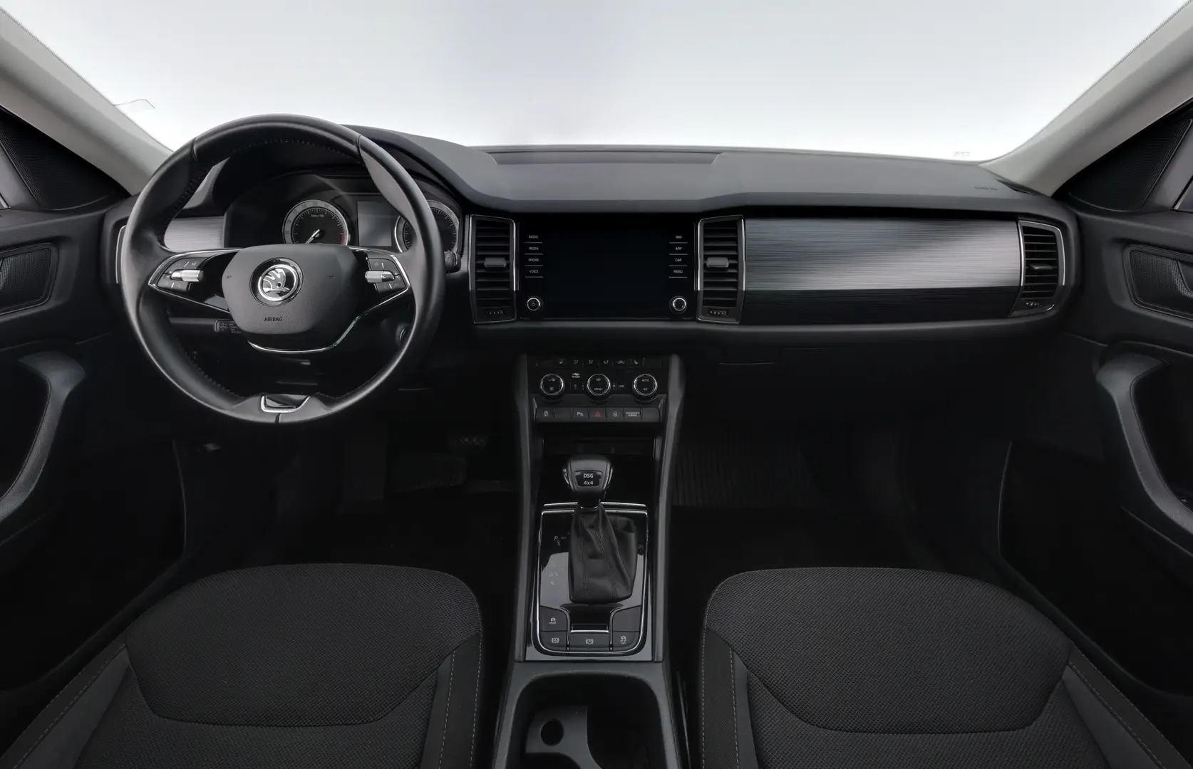 Car Image - joTZbZQaALyiWr3nyQrGC