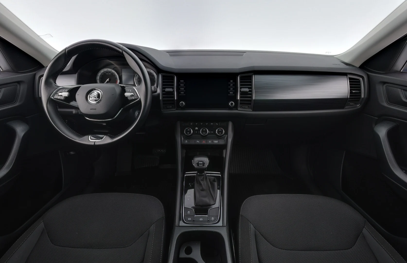Car Image - joTZbZQaALyiWr3nyQrGC