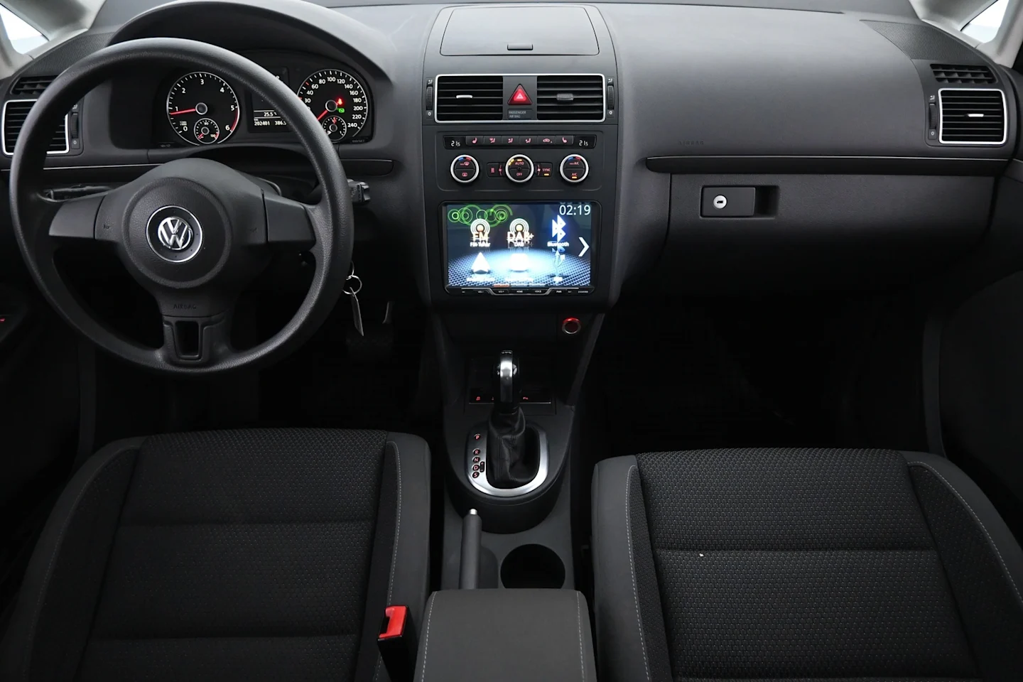 Car Image - 4ETsHPiijhSLaLRvVa1rVo