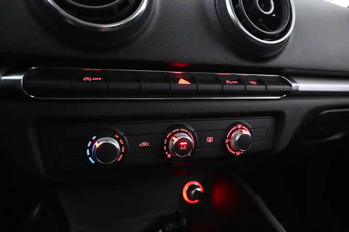 Car Image - 6AD40lnw8H6U9TVC0JtveU