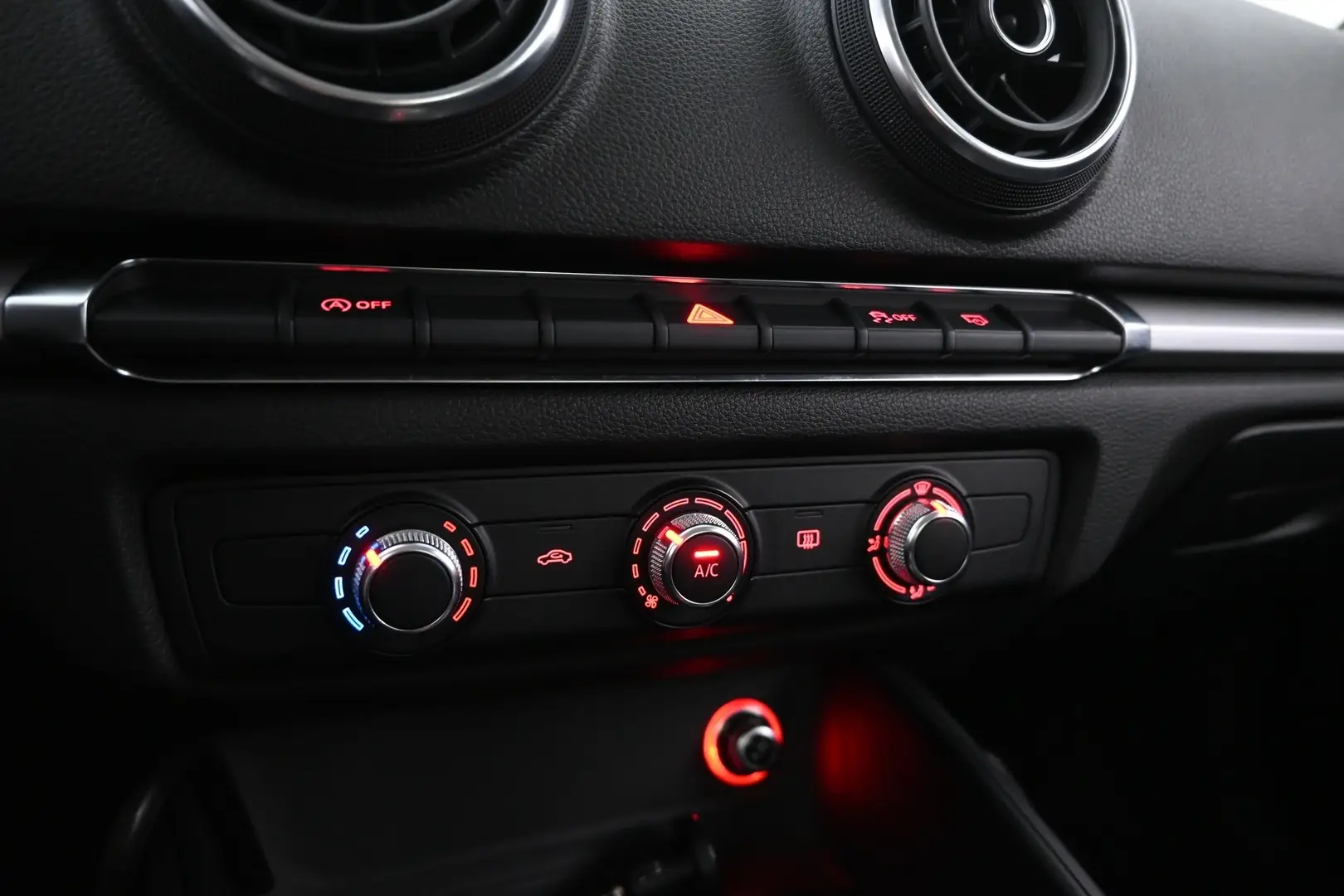 Car Image - 6AD40lnw8H6U9TVC0JtveU