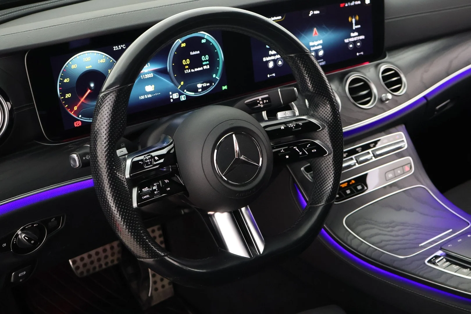 Car Image - 2gRDuRbbyuj6ye9azaan6s